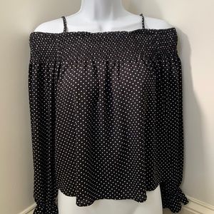 Ultra Flirt off-shoulder blouse